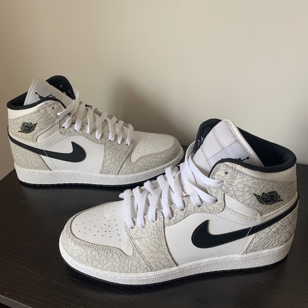 Nike Air Jordan 1 Retro White Elephant